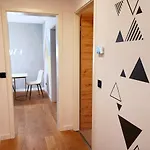 Apartment Lovely Art-deco