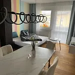 Lovely Art-deco Apartment *