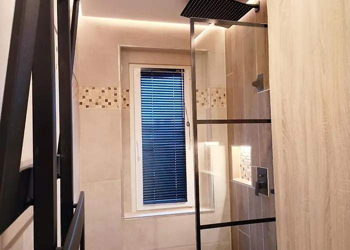 Daire Lovely Art-deco Sehmatal