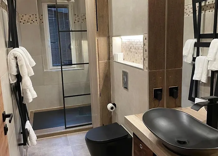 Lovely Art-deco Daire *